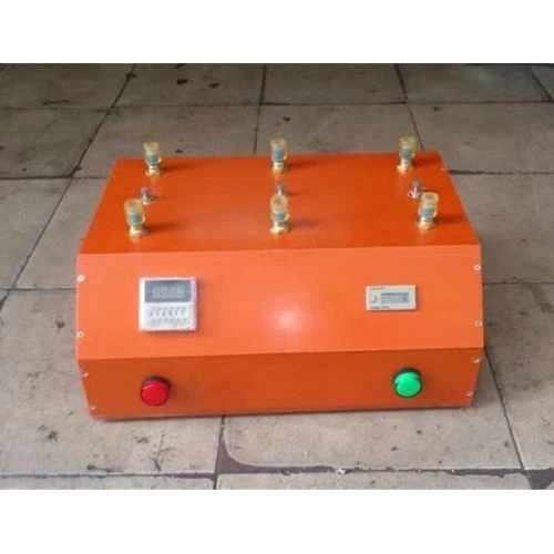 Máquina de teste de três estações